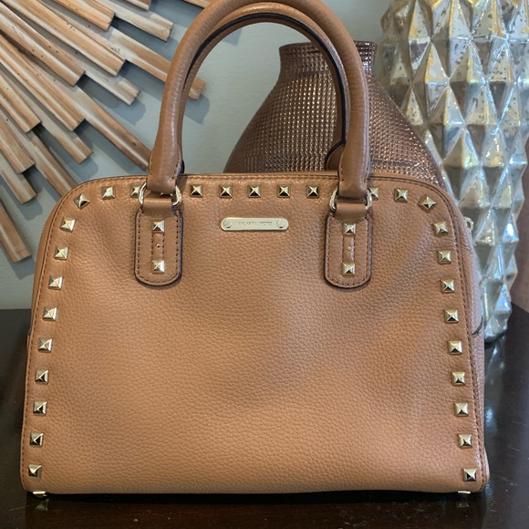 Michael Kors Saffiano Handbag - Picture 1 of 4